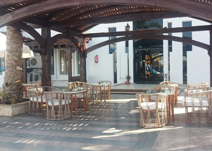 Üdülőközpont Bride Aqua & 4*
